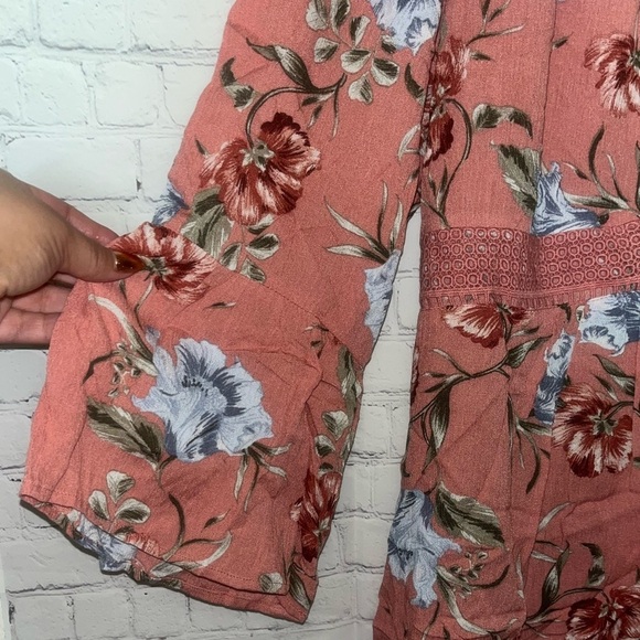 Torrid Women's Floral Print Lace-Up Peasant Blouse Plus Size Top - Picture 4 of 6